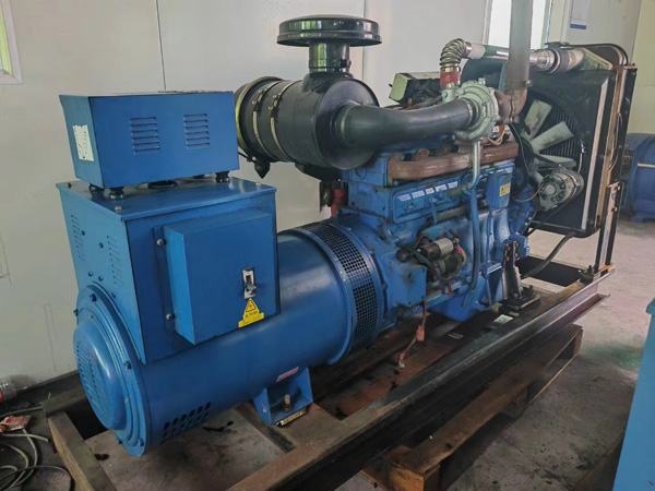黄石100kW柴油发电机组使用多级机油有哪些优缺点？
